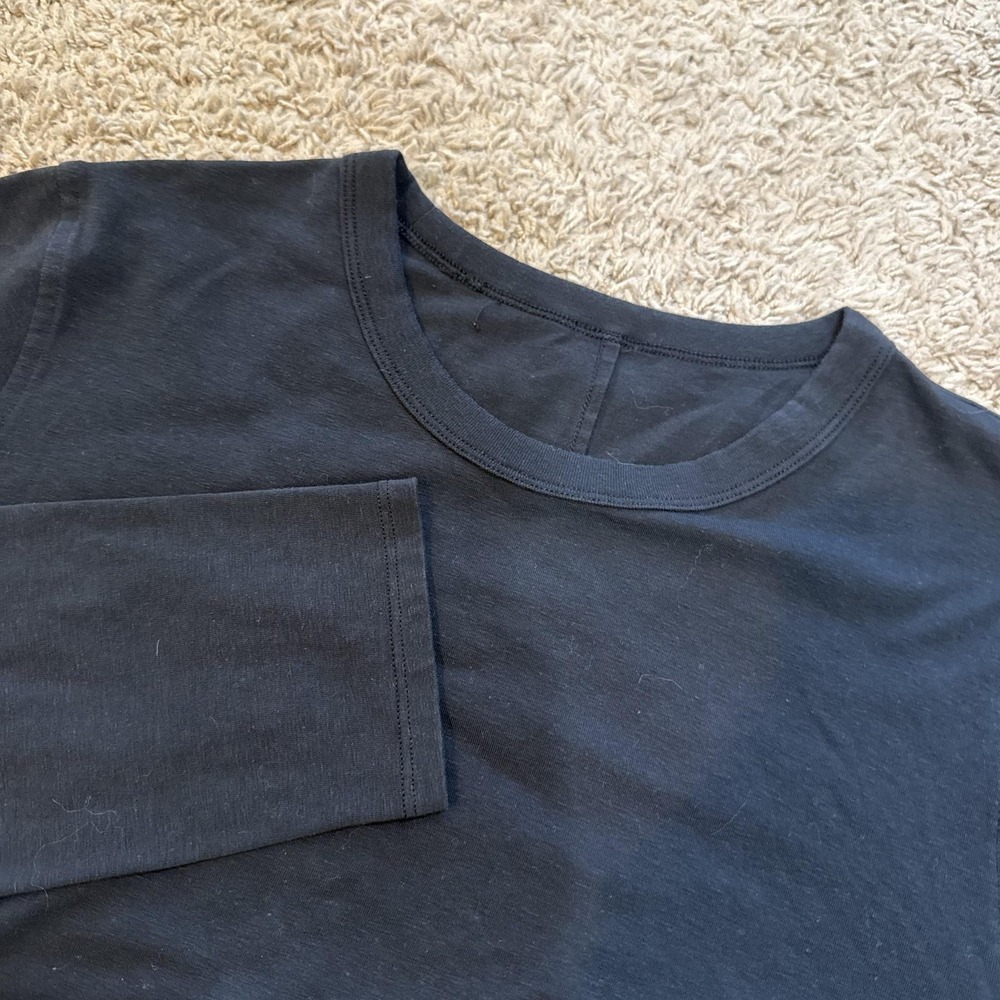 Lululemon Shirt Womens Small Black Cropped Crew Neck Long Sleeve Athletic